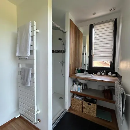 Caen, Tres Jolie Maison A Deux Pas Du Memorial Caen